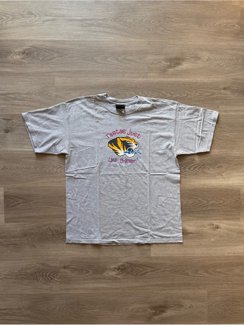 Men's Gray Graphic Tee with Tiger Motif